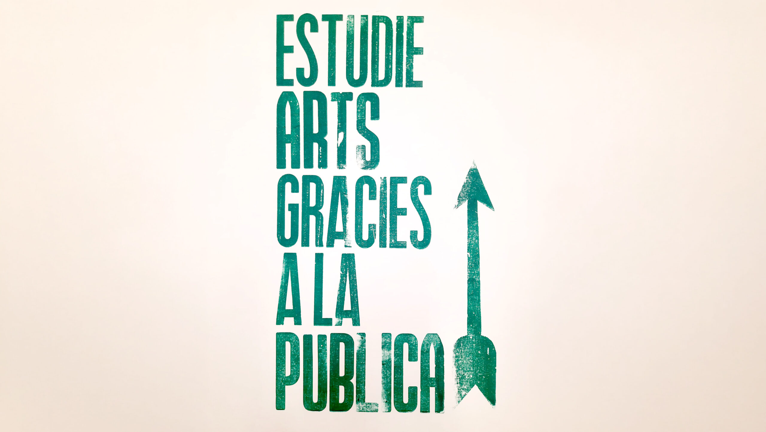 Diseño y reivindicación: Tipus Mòbils y Gràffica impulsan una campaña de carteles en apoyo a la huelga de las enseñanzas artísticas públicas valencianas