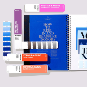 PANTONE Solid Guide Set | Formula Guide Metallics Pastels